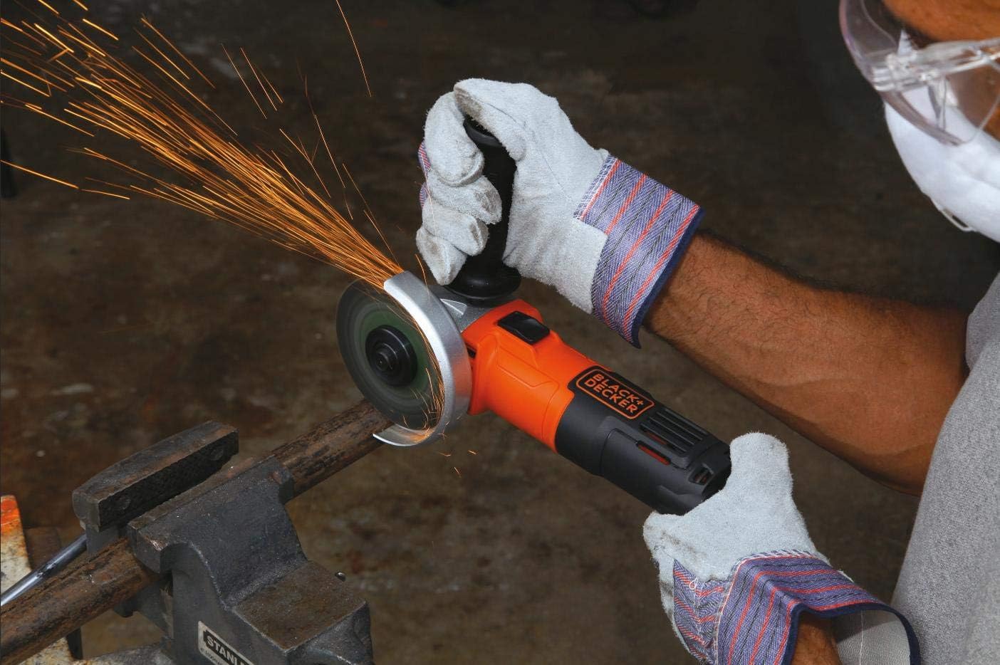 Black+Decker 650W Small Angle Grinder - G650-B5