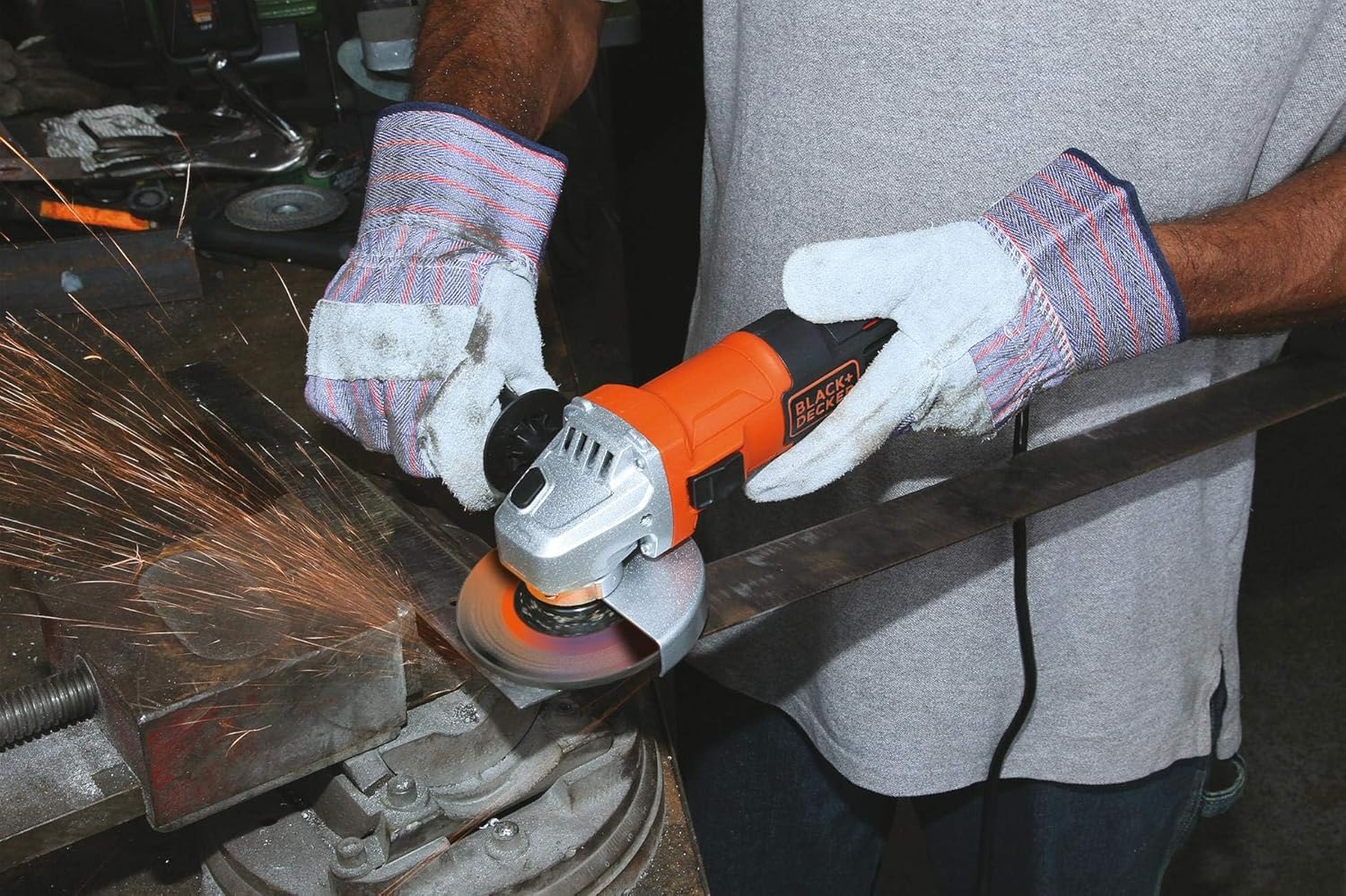 Black+Decker 650W Small Angle Grinder - G650-B5