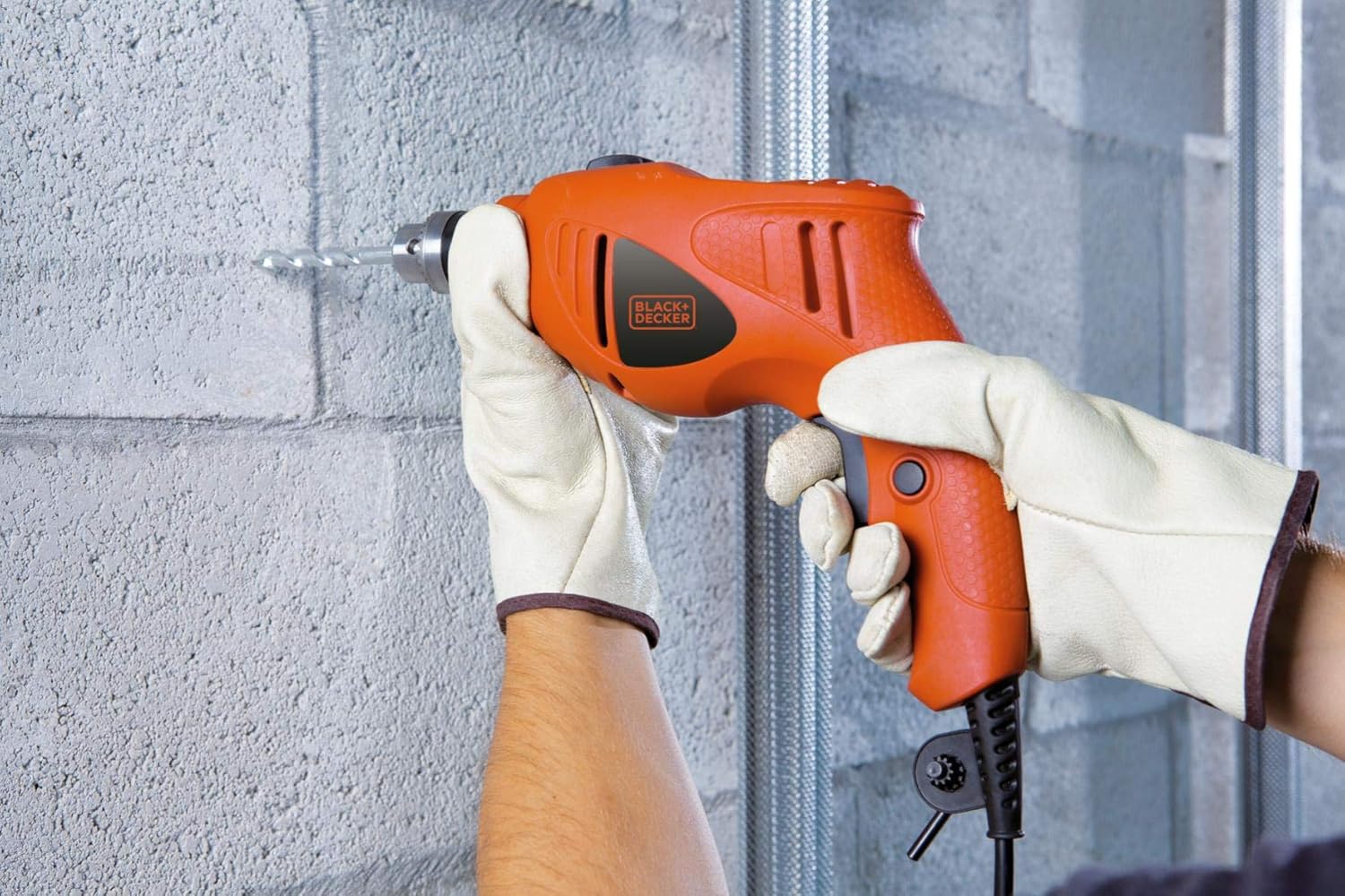 Black+Decker Single Speed Hammer Drill - HD4810