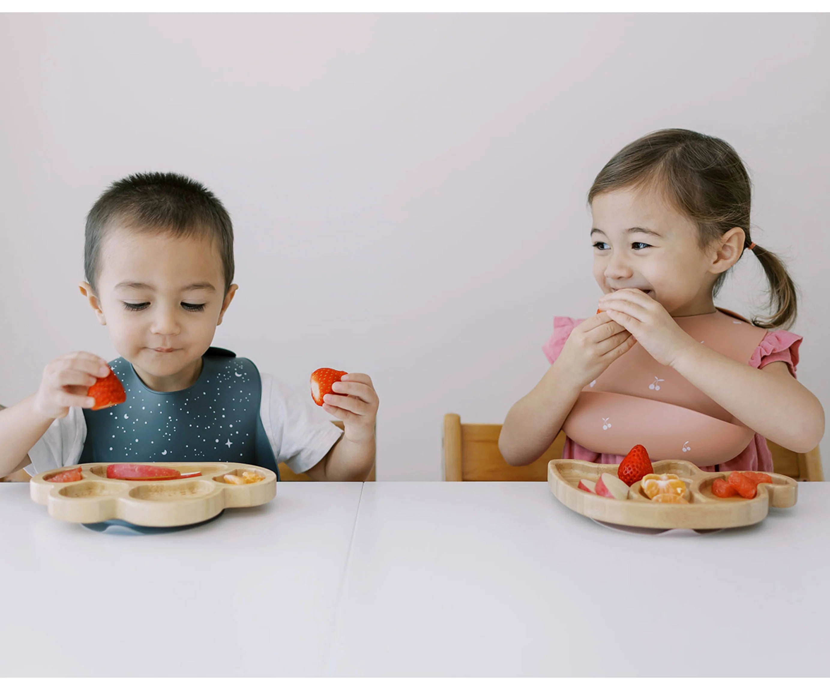 Milk It Baby Bamboo Elephant Suction Plate & Fork Set Berry Blue