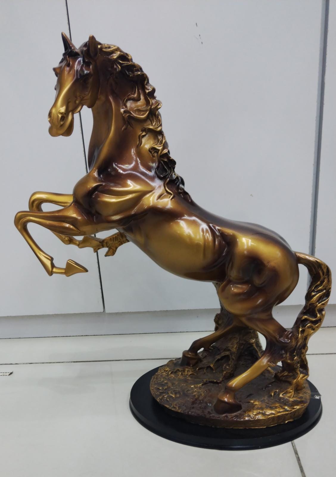 Creative Horse Statue for Wealth and Success | Home Decor | Halabh.com