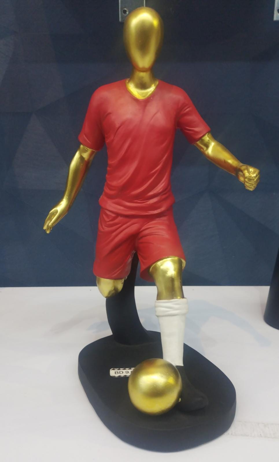 Sculpture Modern Art Football Player | Home Decor | Halabh.com