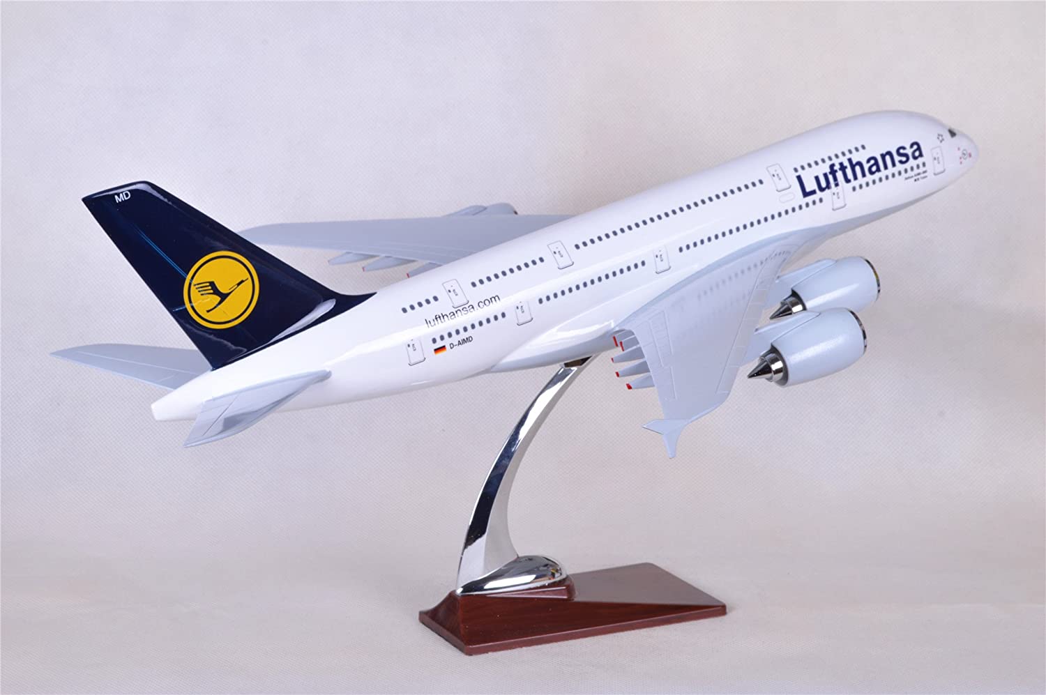 47CM Air Bus A380 Lufthansa Airplane Model Plane Toy Plane Model